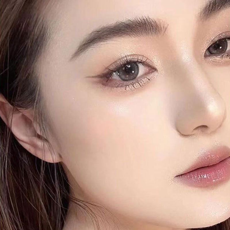 Very Fine Liquid Eyebrow Pencil