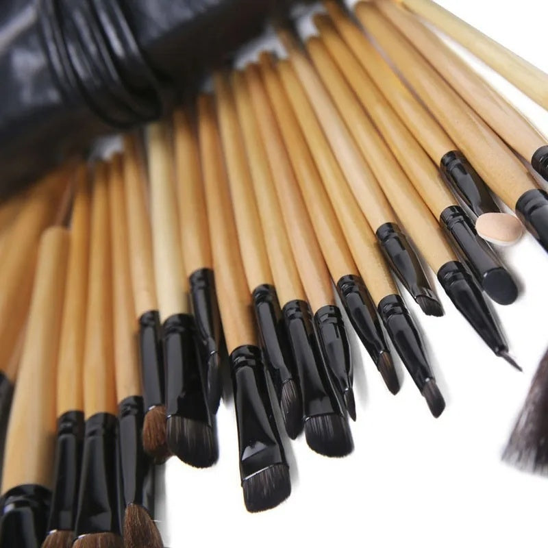 24 Pcs Professional Cosmetics Brushes Set